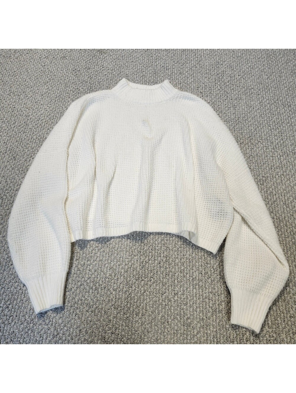 Hollister White Cropped Knit Sweater Women's Size XXL